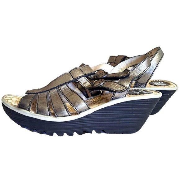 Fly London Women's 9 Bronze Gold Metallic Strappy Sandals 2.5" Wedge Hook & Loop - Picture 3 of 9